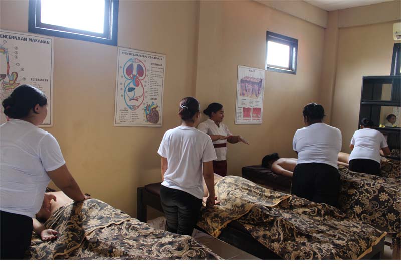REEVA Spa School-Pelatihan 2